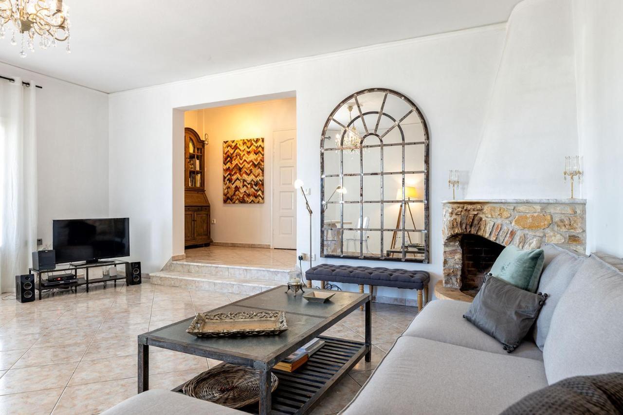 Daphne'S Lux Villa Paraspori  외부 사진