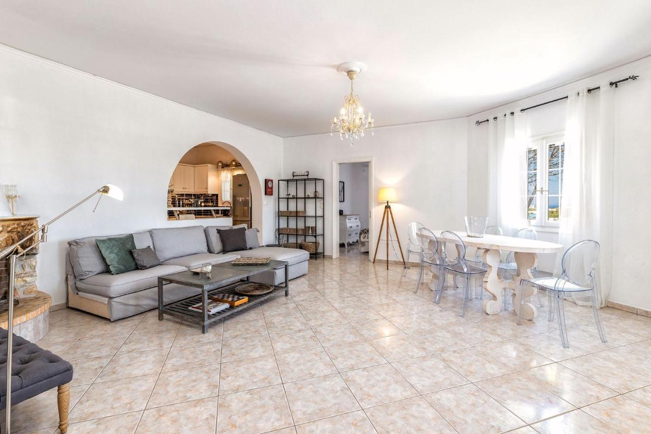 Daphne'S Lux Villa Paraspori  외부 사진